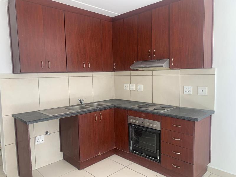 2 Bedroom Property for Sale in Buhrein Western Cape